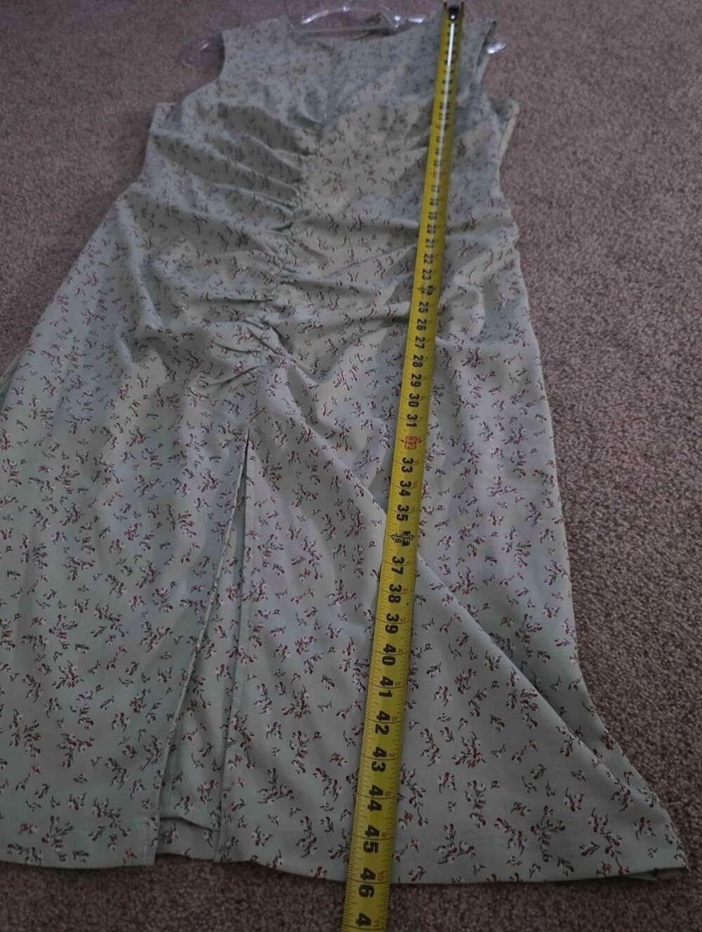(L) Mint green, Cinched Front, Slit Dress. Accurate Color In Last Photo - Picture 5 of 9